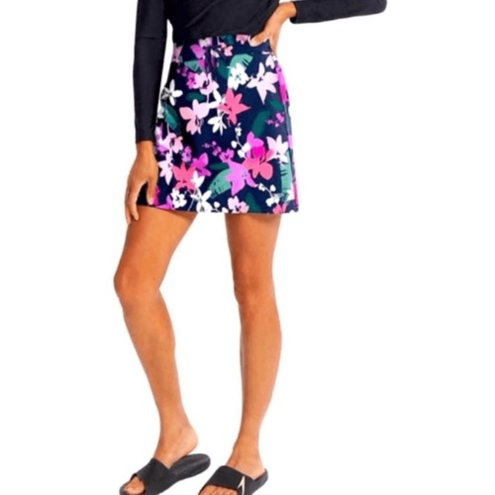 SPEEDO Skort Size Large Pockets Activewear Athleisure Travel Swim Pickleball NWT